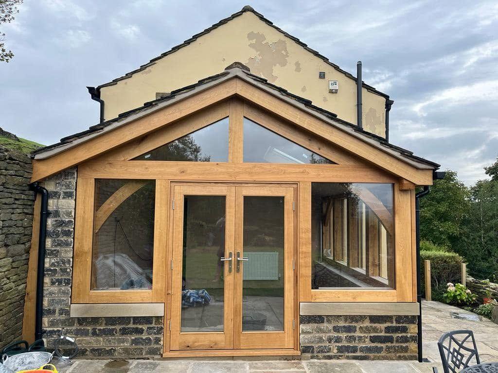 Oak-frame garden room, West Yorkshire